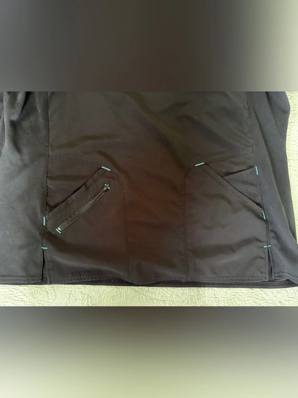 Set of 2 - Black Medical Scrub Tops by Conmeneii - size 2XL - Picture 2 of 8